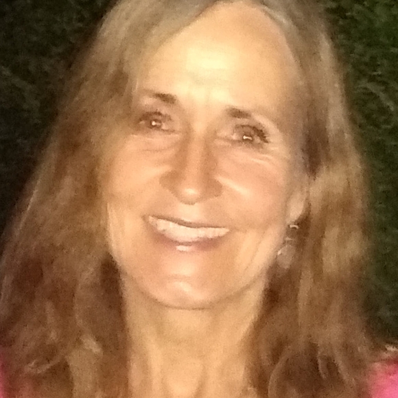 carlajones438